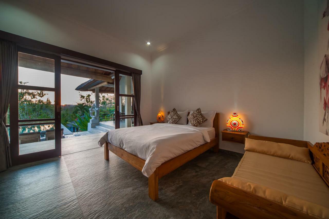 Michiko Villa Uluwatu